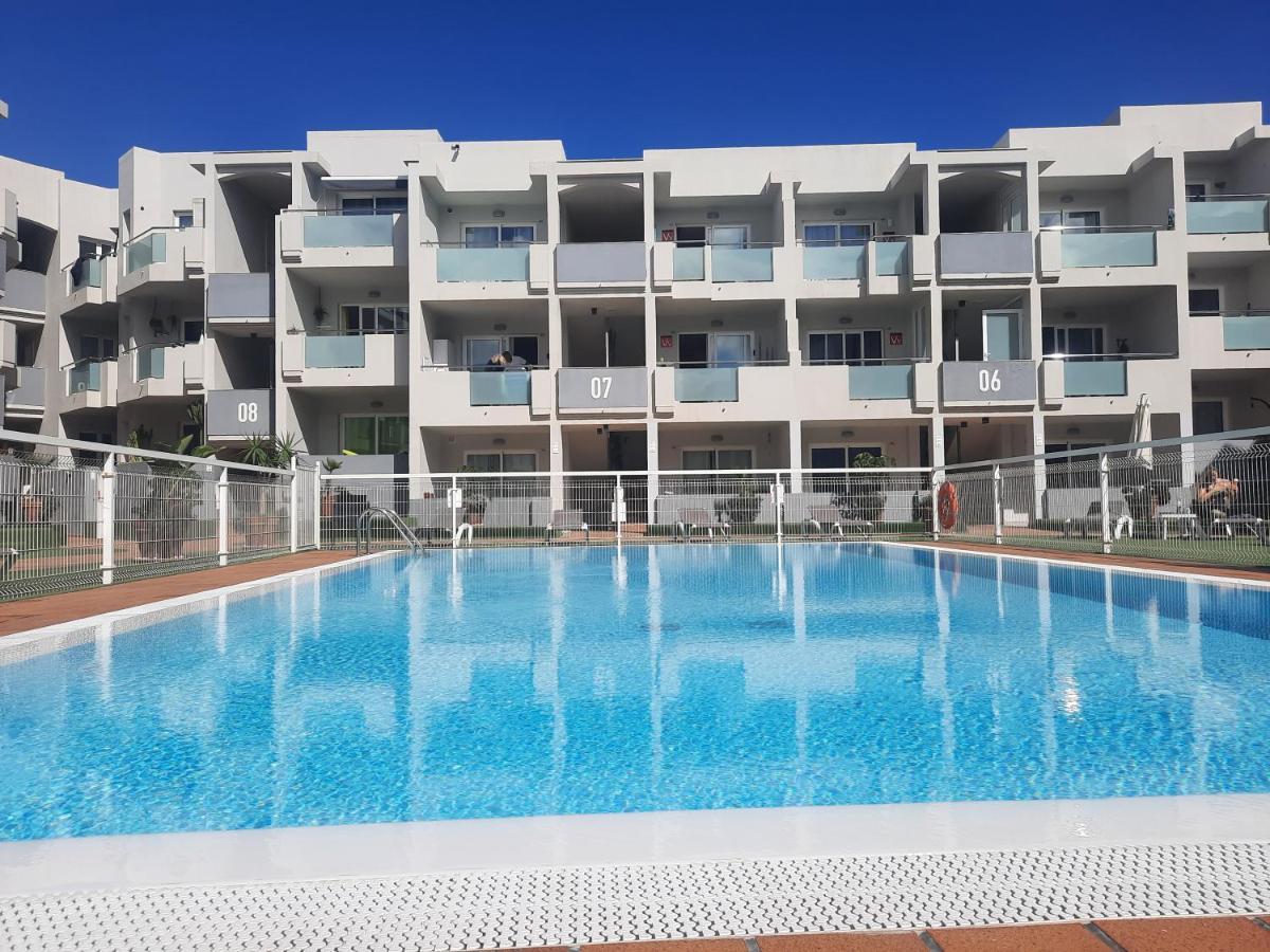 Sunset 230, Sun, Big Pool, Wifi Fiber, Central, Near Main Street And Appartement